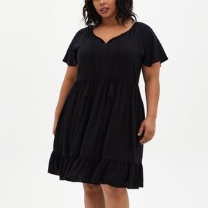 Torrid - Crosshatch V-neck Tassel Short Sleeve Tiered Black Babydoll Dress - 2X